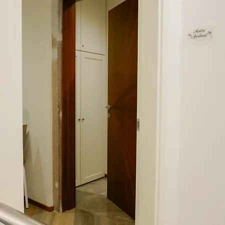 Modern Apartmán Benátky